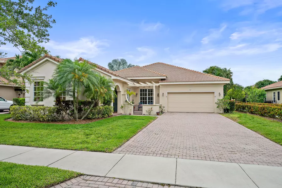 136 Via Isabela, Jupiter, FL 33458