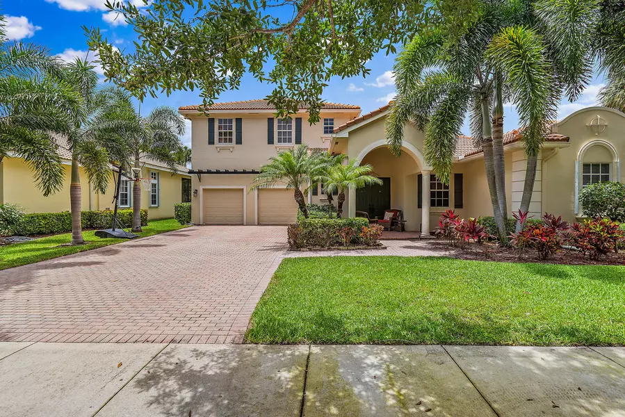 197 Via Rosina, Jupiter, FL 33458