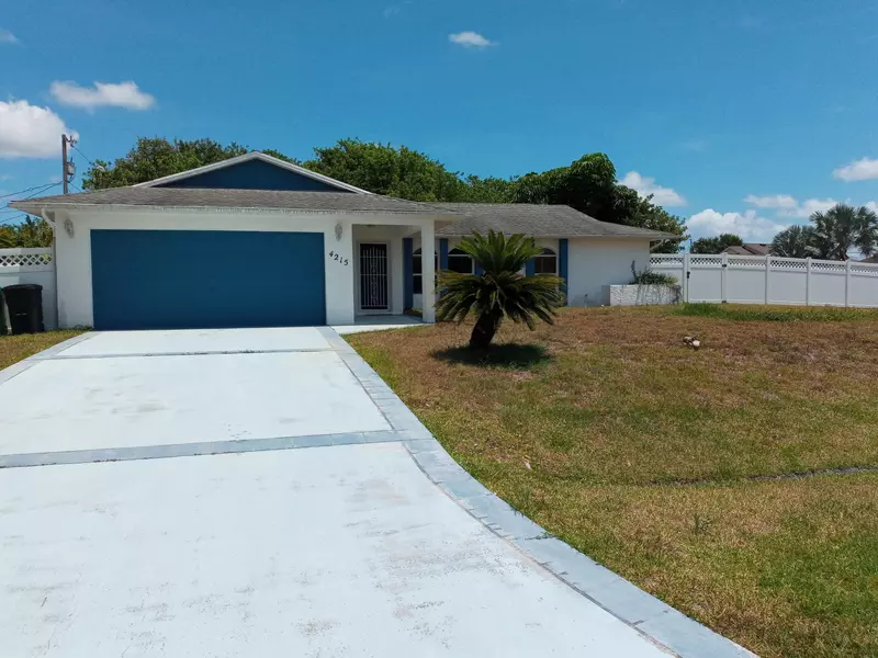 4215 SW Jarmer RD, Port Saint Lucie, FL 34953