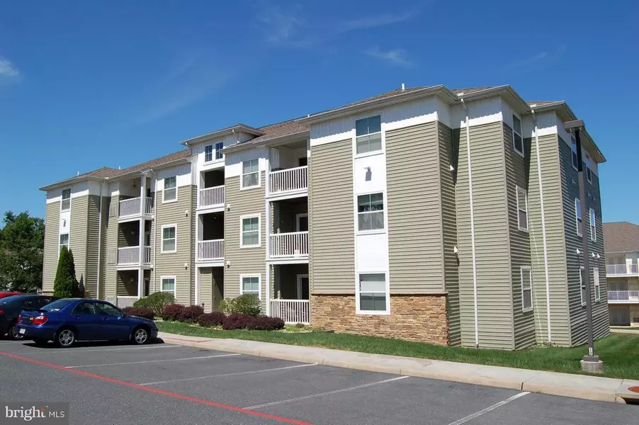 515 DAVIS MILLS DR #304, Harrisonburg, VA 22801