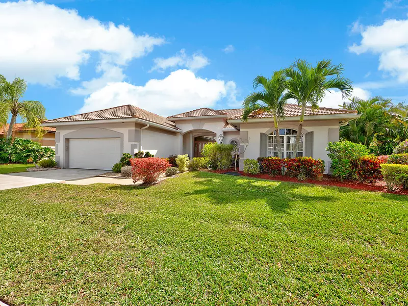 10127 Hunt Club LN, Palm Beach Gardens, FL 33418