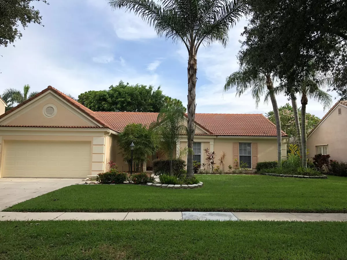 Palm Beach Gardens, FL 33418,10108 Hunt Club LN