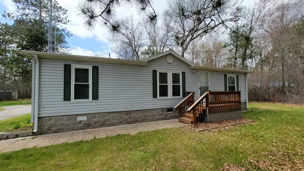 N1903 Shore Dr., Peshtigo, WI 54143