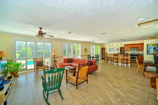 West Palm Beach, FL 33409,2066 Chagall CIR