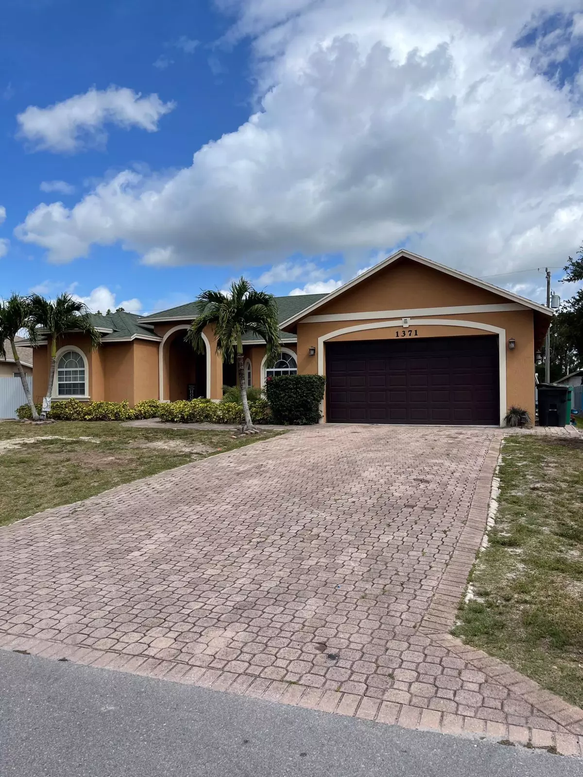 Port Saint Lucie, FL 34953,1371 SW Halford AVE