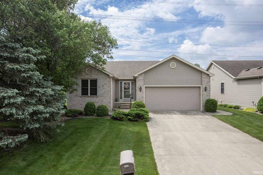 25184 Brynnwood Drive, Elkhart, IN 46514