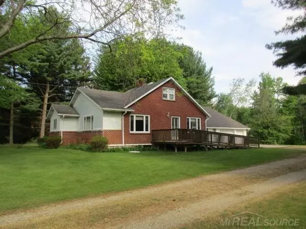 3155 APPLEGATE, Applegate, MI 48401