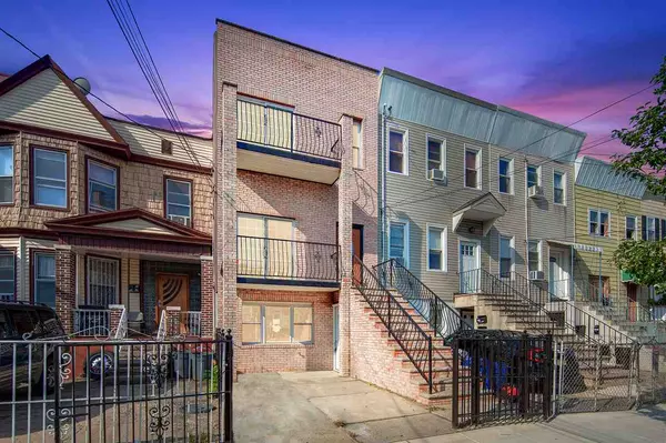 413 7TH ST, Union City, NJ 07087