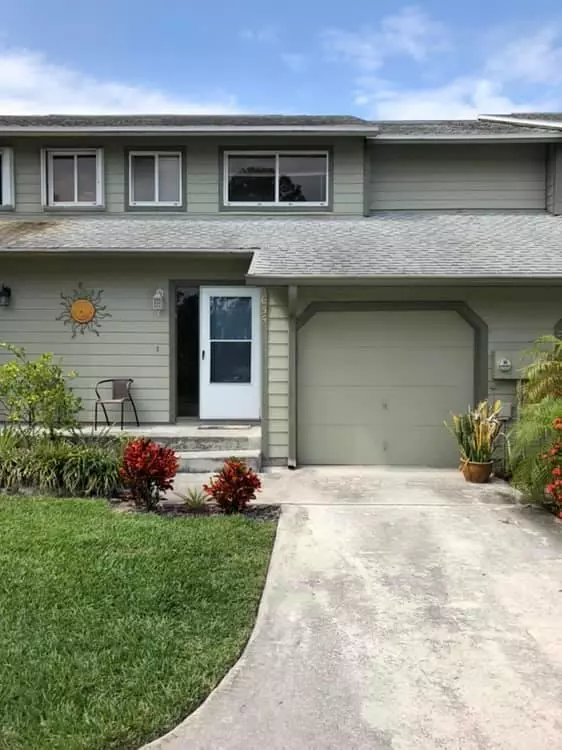 Jensen Beach, FL 34957,635 NE Wax Myrtle WAY