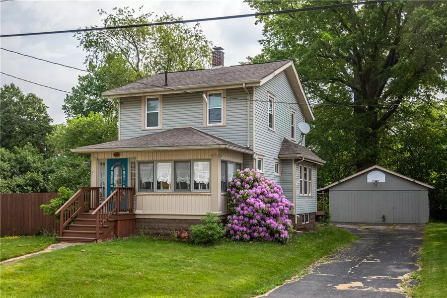 188 Taylor Ave, Sharon, PA 16146