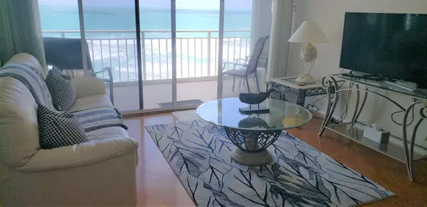 Jensen Beach, FL 34957,9600 S Ocean DR 604