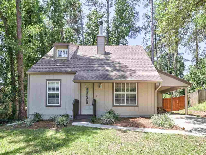 2225 Greenwich Way, Tallahassee, FL 32308