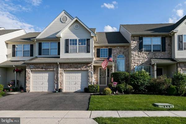 1904 ROYAL CT, Royersford, PA 19468