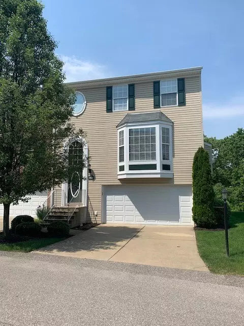 Wexford, PA 15090,10543 Timber Edge Dr #21F