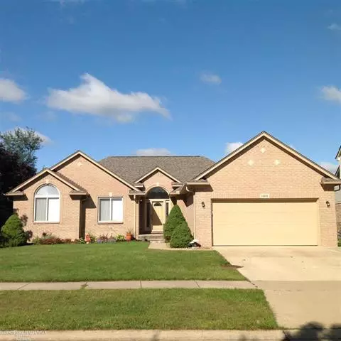 46681 ALBANY DR., Macomb, MI 48044