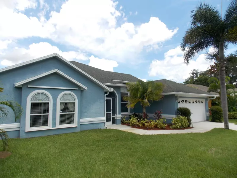 2334 SW Vardon ST, Port Saint Lucie, FL 34953