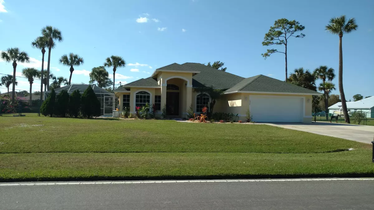 Port Saint Lucie, FL 34953,1926 SW Import DR