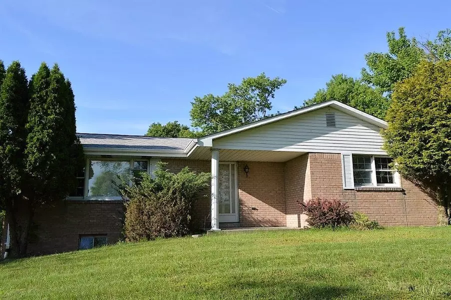 164 Highland Ridge Road, Claysville, PA 15323