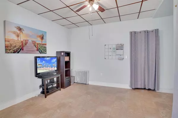 Union City, NJ 07087,624 37TH ST