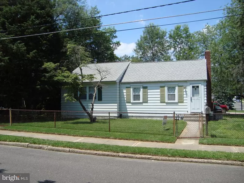 201 ELMER AVE, Runnemede, NJ 08078