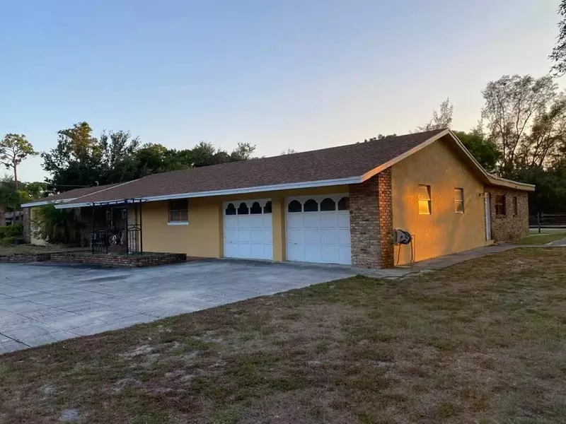 4614 S Haverhill RD, Greenacres, FL 33463