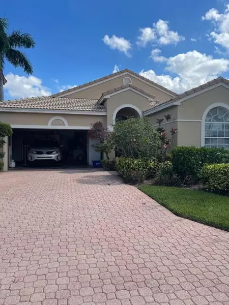 23254 Torre CIR, Boca Raton, FL 33433