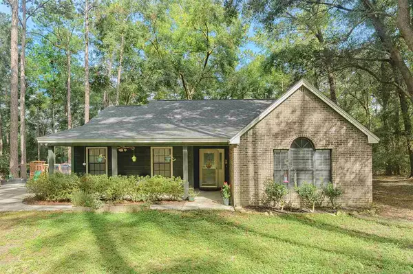 1707 Folkstone Road, Tallahassee, FL 32312