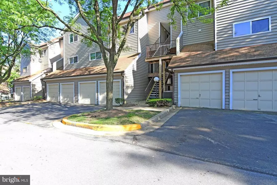 10803 AMHERST AVE #F, Silver Spring, MD 20902