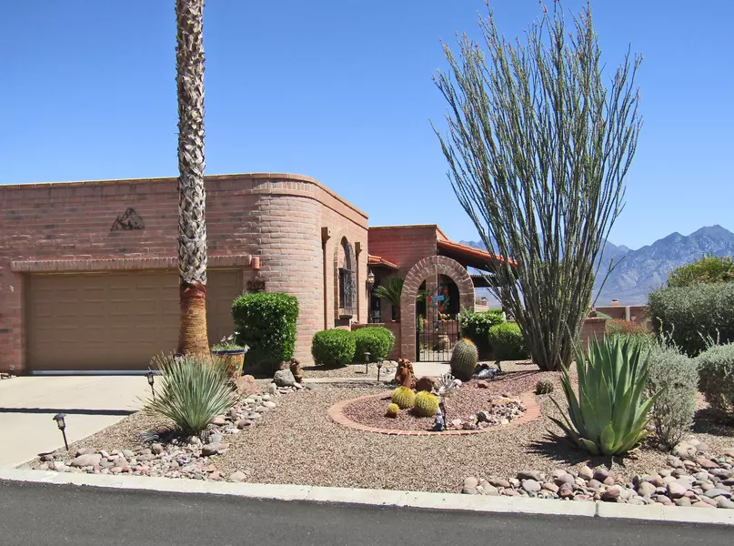 3827 S Via Del Reyecuelo, Green Valley, AZ 85622