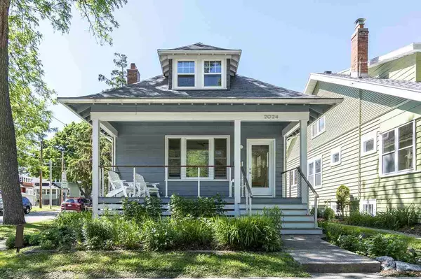 2024 Madison St, Madison, WI 53711