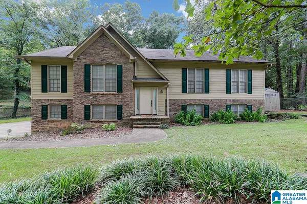 2318 ISAAC ST, Pelham, AL 35124