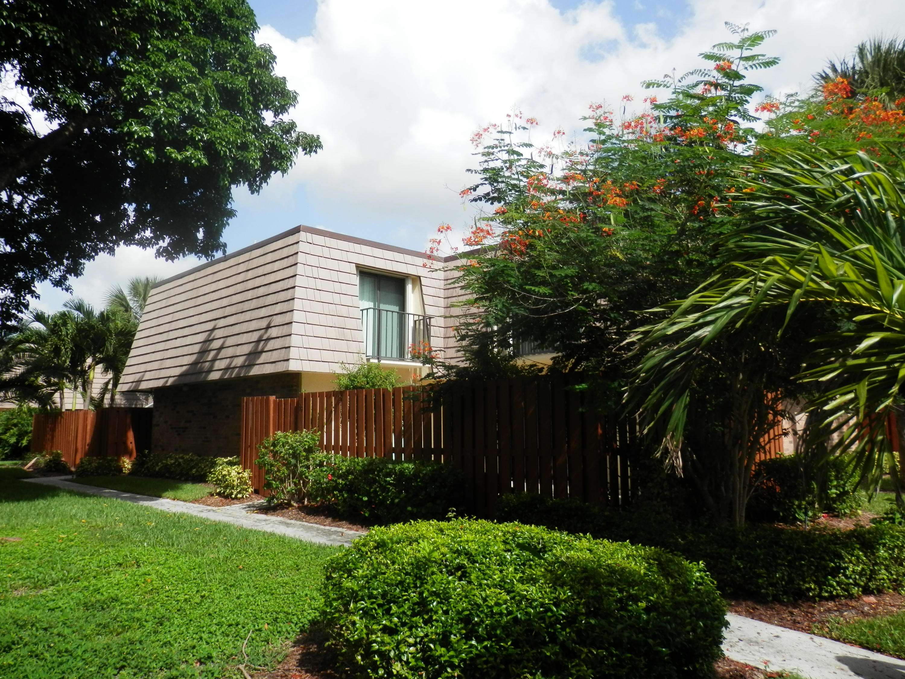 139 Ocean Cove DR 139, Jupiter, FL 33477