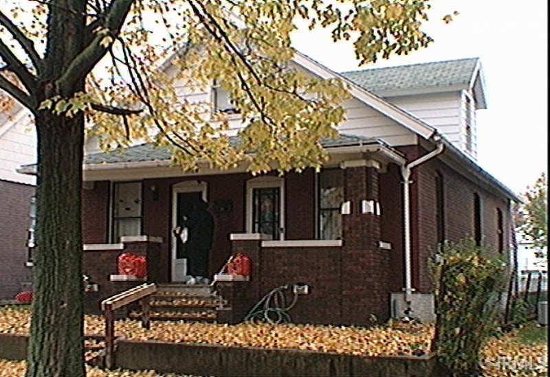 1729 S Scott Street, South Bend, IN 46613-1854