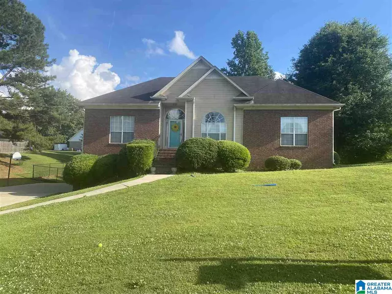 4611 LENORA DRIVE, Gardendale, AL 35071