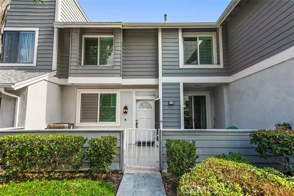 115 Remington #327, Irvine, CA 92620