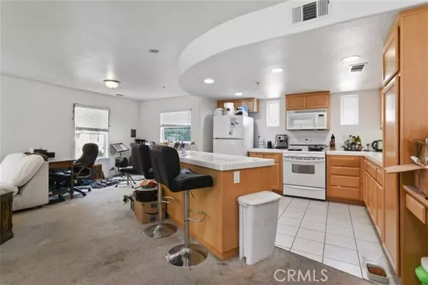 San Luis Obispo, CA 93401,1144 Walnut ST #12