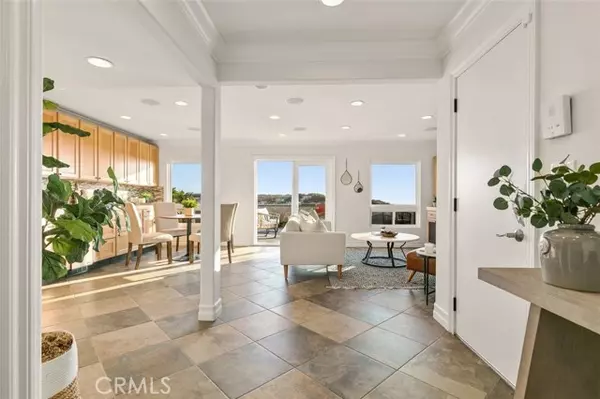 Newport Beach, CA 92663,7310 W Oceanfront