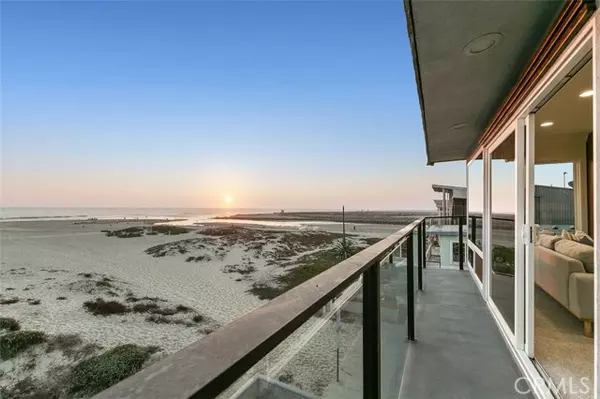 Newport Beach, CA 92663,7310 W Oceanfront