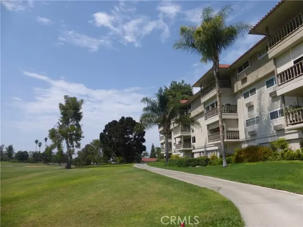 2397 Via Mariposa W #3C, Laguna Woods, CA 92637