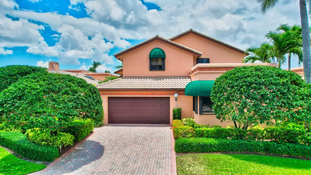 6469 Via Rosa, Boca Raton, FL 33433