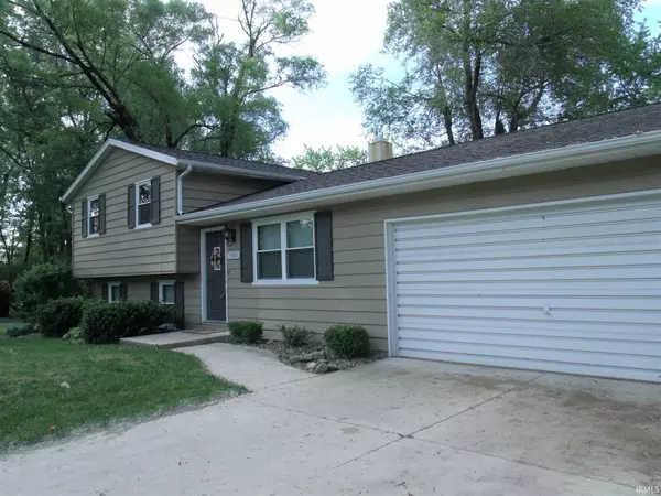 17980 Tollview Drive, South Bend, IN 46635