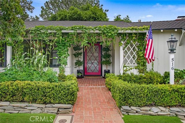 516 Hanley PL, Brentwood, CA 90049