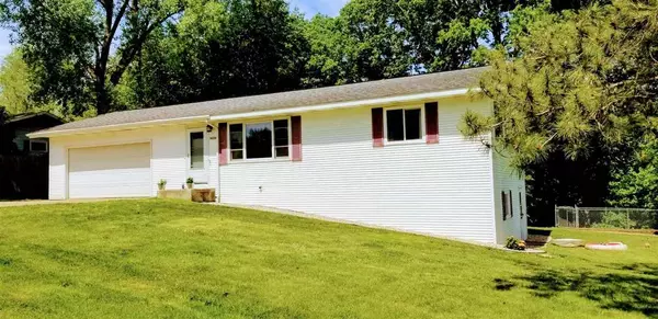 Pardeeville, WI 53954,N6244 Packard Dr