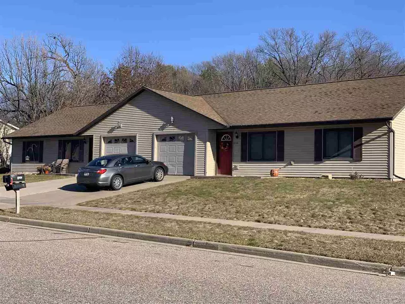 2340-2344 Doris Rd, Reedsburg, WI 53959