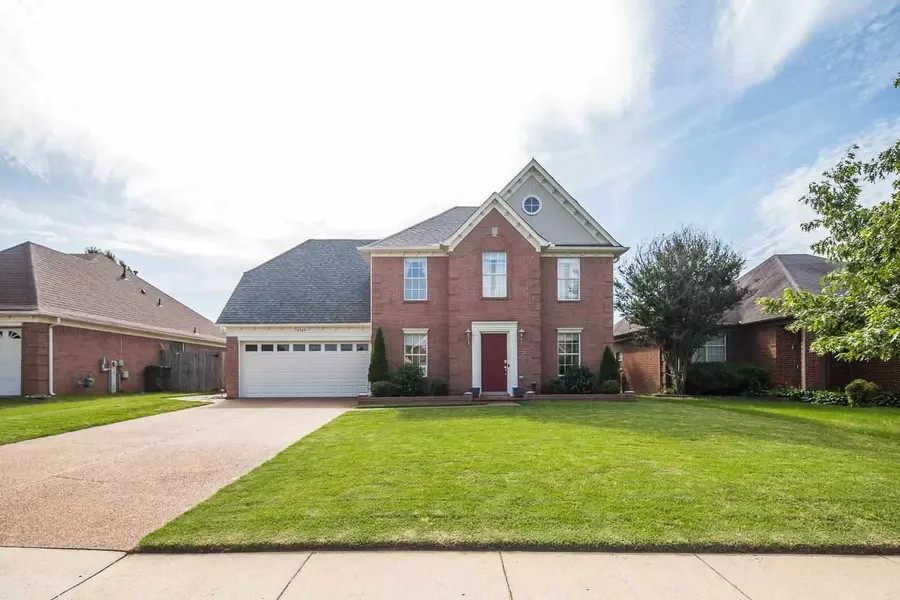 4044 FAIRWAY VIEW CIR E, Bartlett, TN 38135