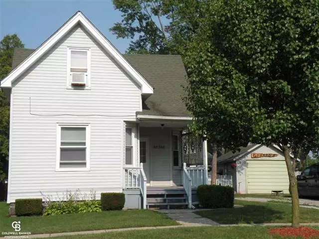 68368 OAK STREET, Richmond, MI 48062