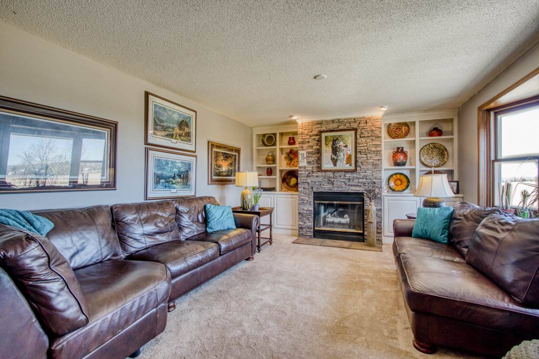 Oconomowoc, WI 53066,W335N8611 Stone Bank Rd