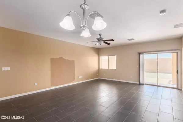 Marana, AZ 85653,11213 W Flycatcher Drive