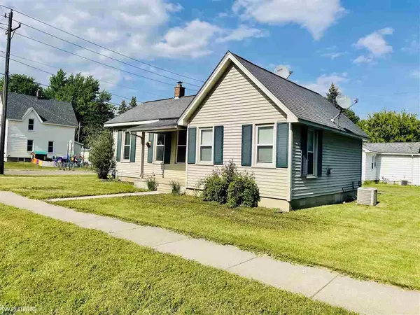 68120 Howard, Richmond, MI 48062