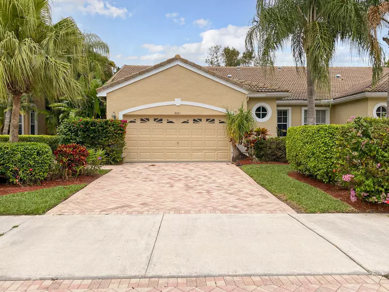 4681 Carlton Golf DR, Lake Worth, FL 33449